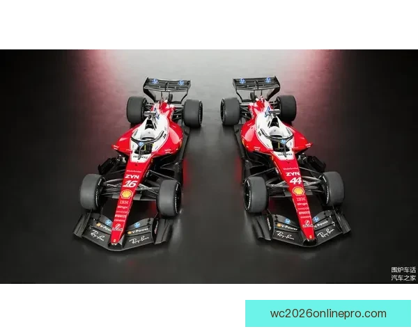 F1赛季精彩回顾：红牛队续写辉煌，法拉利与梅赛德斯挑战加剧