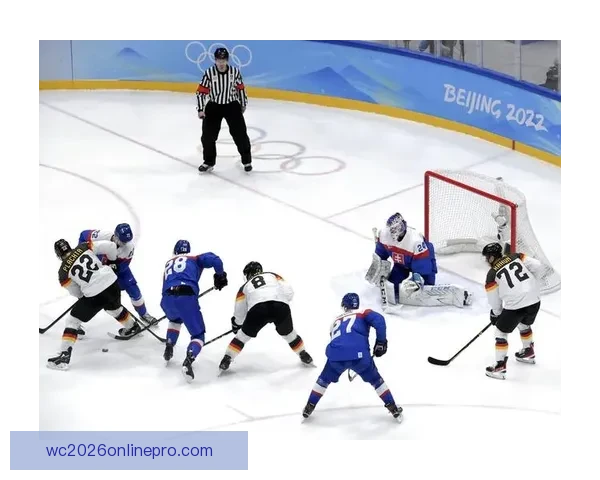 东京奥运会激战正酣中国运动员再创佳绩引发全民关注